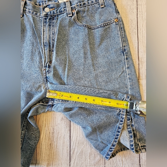 Vintage Levi's •Size 36• 550 Shorts Blue Red Tab Relaxed Fit Y2K 10 Inch Inseam - Picture 8 of 10